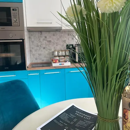 Milos, Privatan Parking * Kraljevo