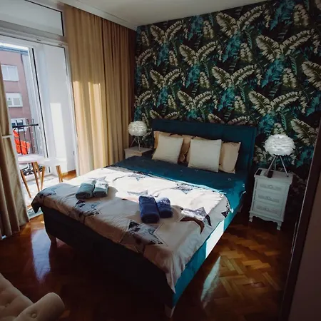 Milos, Privatan Parking * Kraljevo