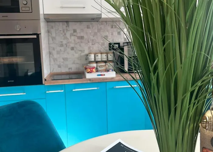 Milos, Privatan Parking * Kraljevo