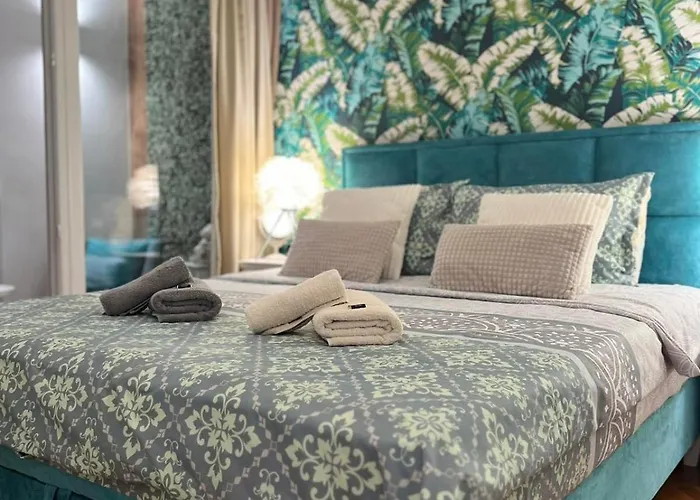 Milos, Privatan Parking *