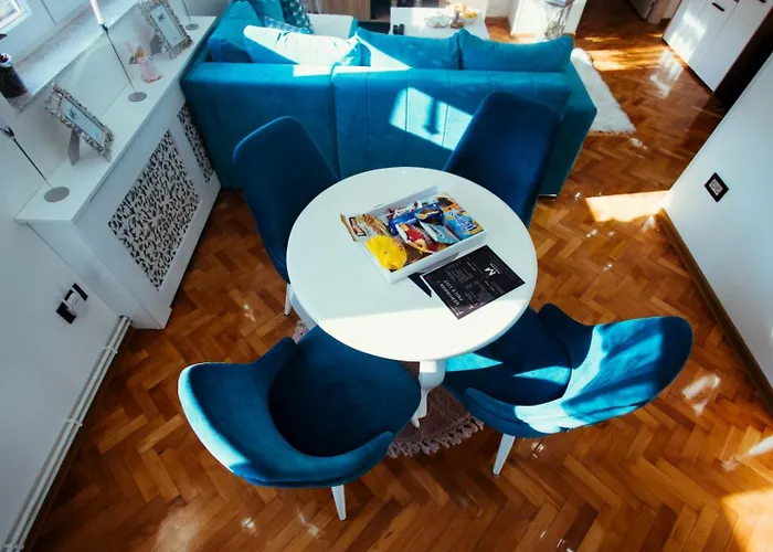 Appartamento Milos, Privatan Parking Kraljevo