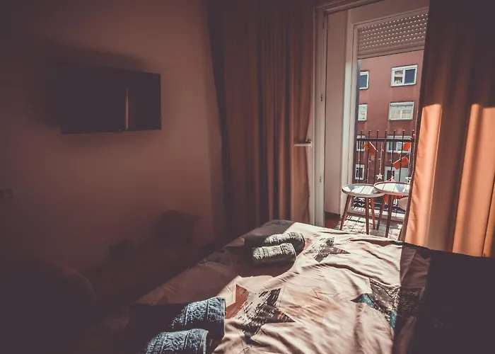 Milos, Privatan Parking Appartamento